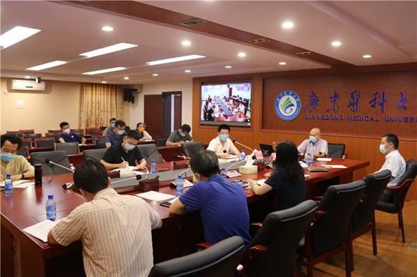 说明:https://news.gdmu.edu.cn/_mediafile/news/2020/05/07/5e0tvvizv0.jpg