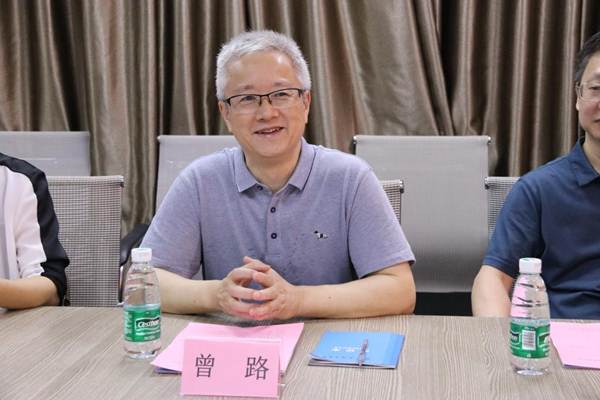 说明:IMG_258