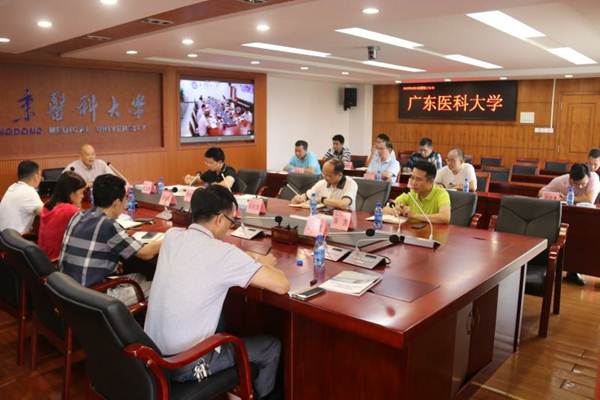 说明:IMG_256