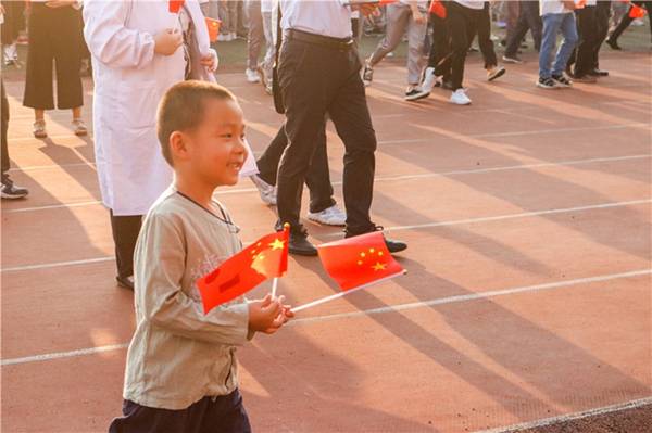 https://news.gdmu.edu.cn/_mediafile/news/2019/09/30/di3xaq1ble.jpg