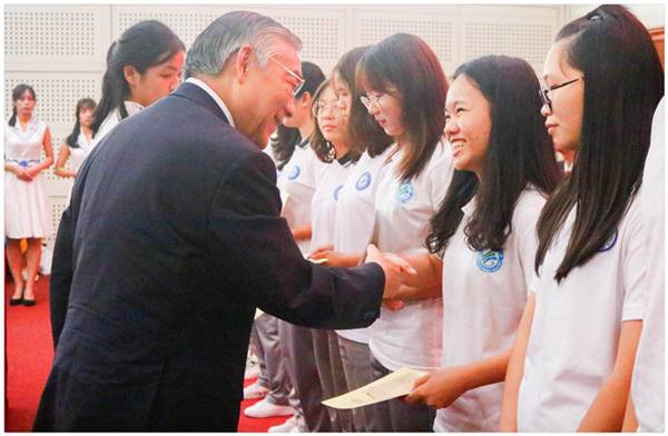 https://news.gdmu.edu.cn/_mediafile/news/2019/09/16/nxf1xc89f7.jpg