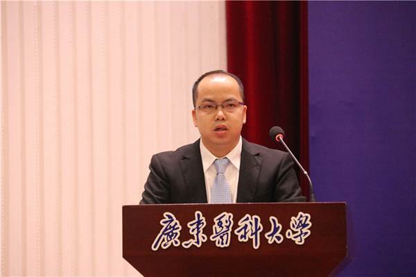 说明:https://news.gdmu.edu.cn/_mediafile/news/2020/06/09/rdoj5b7ilq.jpg