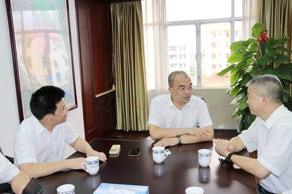 说明:https://news.gdmu.edu.cn/_mediafile/news/2020/08/26/5pedrpzsz7.jpg
