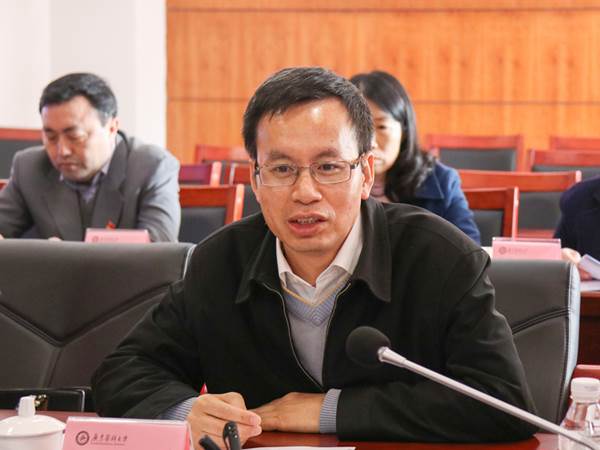 说明:https://news.gdmu.edu.cn/_mediafile/news/2018/12/28/5av2qq706t.jpg
