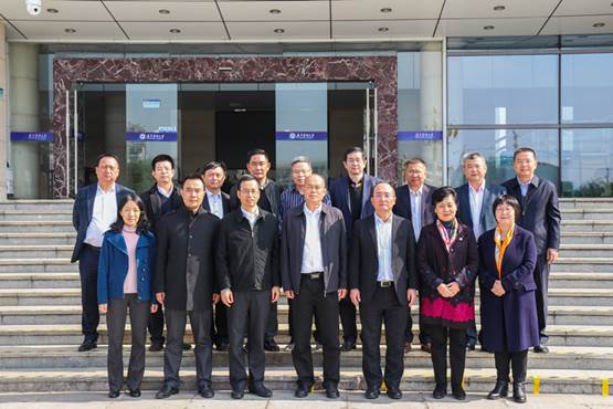 说明:https://news.gdmu.edu.cn/_mediafile/news/2018/12/28/39ge2t60bs.jpg