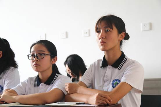 说明:C:\Users\Administrator\Desktop\20190426卢景辉书记思政第一课\4.jpg