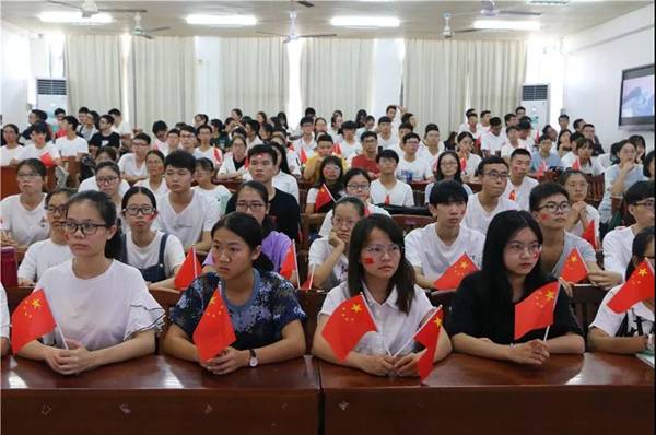 https://news.gdmu.edu.cn/_mediafile/news/2019/10/05/6b70x7i53c.jpg