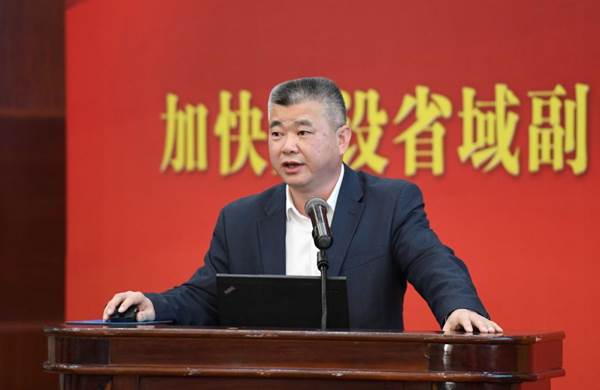 说明:https://news.gdmu.edu.cn/_mediafile/news/2019/01/25/4kcuiqznxo.jpg