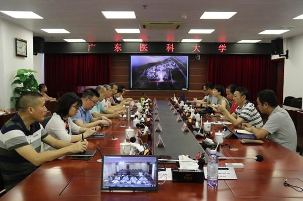 说明:https://news.gdmu.edu.cn/_mediafile/news/2019/06/06/8suwntg1v2.jpg